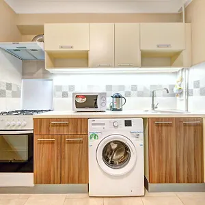  Апартаменты Near Ocean Plaza Druzhby Narodov Boulevard 8a