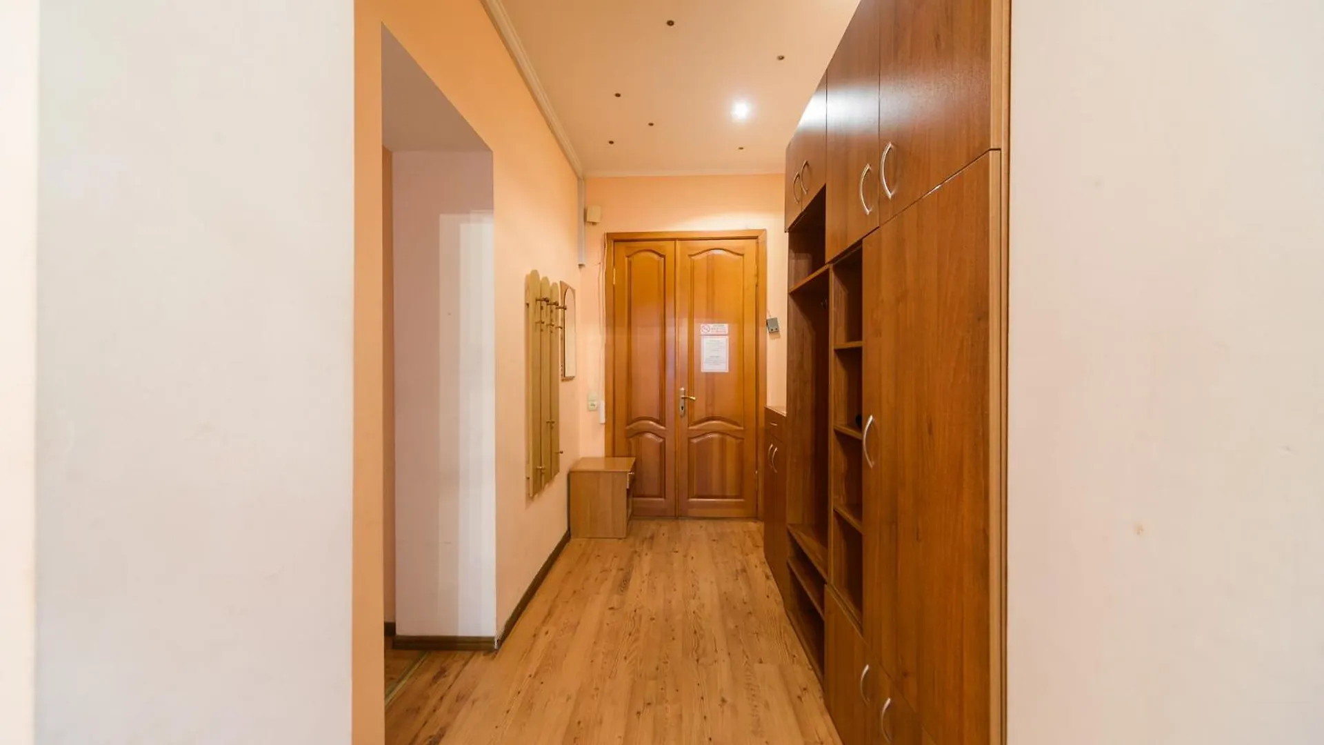 Apartments On Kreshchatik 17 Kyiv
