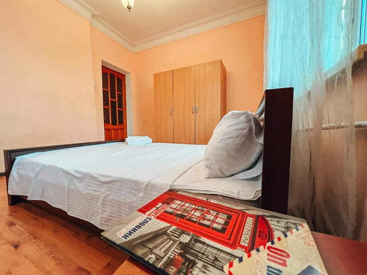 Apartments On Kreshchatik 17 Kiev